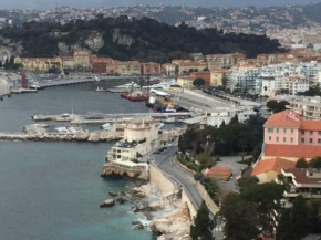 Nice port 4 pax, 2 chambres clim balnéo parking